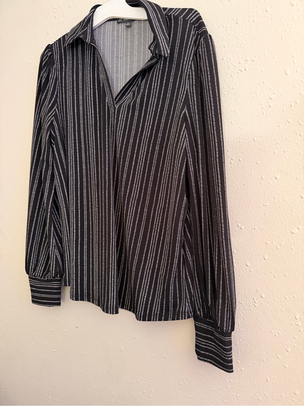 Brand new without tags.perfect for work or any occasion